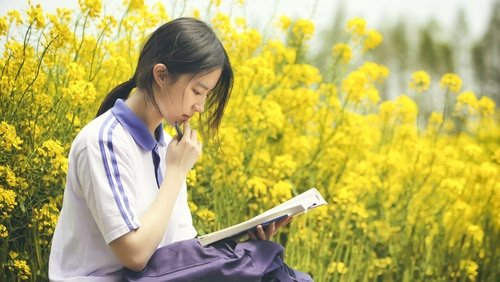 <a class='seoclass' href='/phim/never-gone-so-young-2-so-you-re-still-here-676' title='Xem phim Never Gone | So Young 2: So You're Still Here'>Never Gone | So Young 2: So You're Still Here</a> - <a class='seoclass' href='/phim/never-gone-so-young-2-so-you-re-still-here-676' title='Xem phim Hóa Ra Anh Vẫn Ở Đây'>Hóa Ra Anh Vẫn Ở Đây</a> - Hình 1