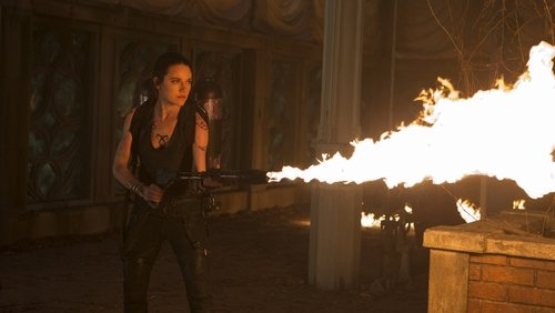 The Mortal Instruments: City of Bones - Vũ Khí Bóng Đêm: Thành Phố Xương - Hình 2